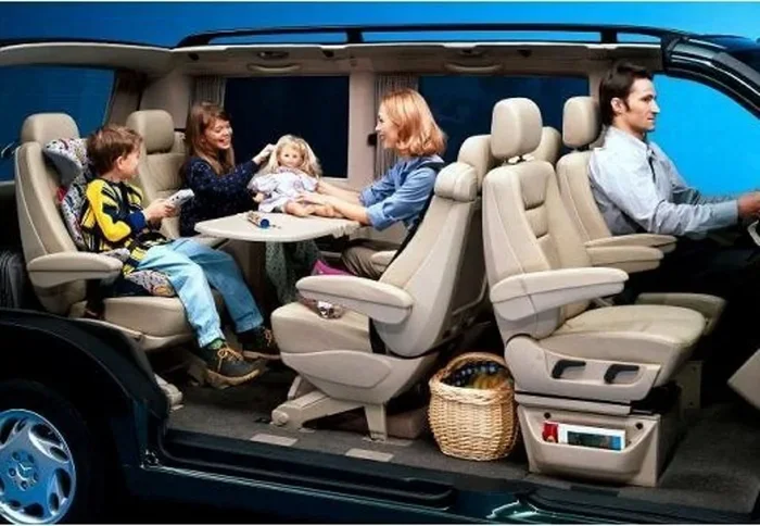11 Seater Car in India Best Options for Big Families