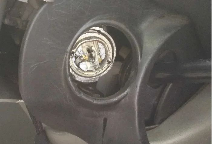 How Do You Get a Key Out of the Ignition If It Breaks