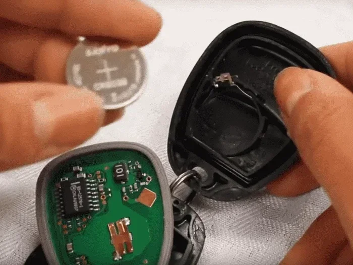 How Do You Know When to Replace Your Car Key Battery