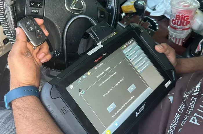 Do Dealerships Reprogram Keys Or Can You Do It Yourself
