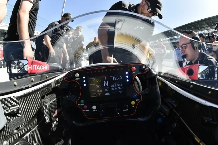 How Much Does An Indycar Driver Make?