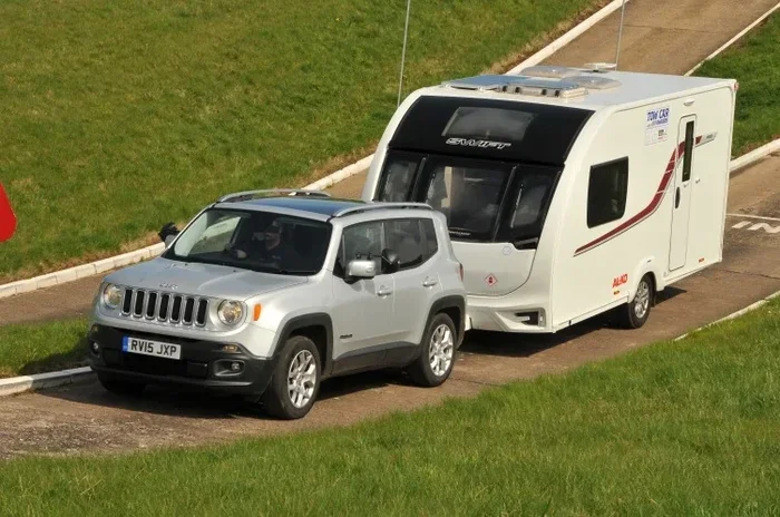 Can the Jeep Renegade Be Flat Towed Here Is the Answer