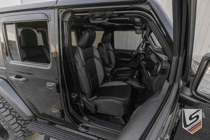 Do Jeep Wrangler Trim Levels Come With Leather Seats