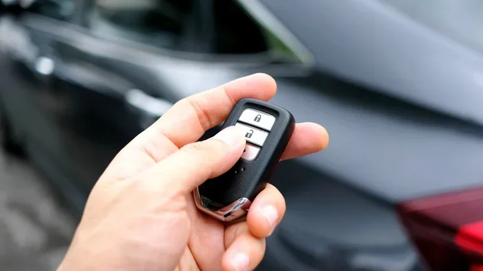 Can You Start a Keyless Car With Just a Physical Key