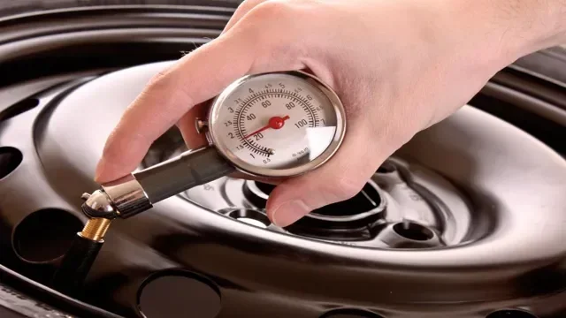 How Do You Check Tire Pressure Without TPMS System