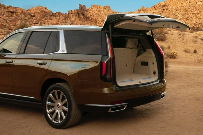 Can You Manually Open a Power Liftgate on Your Vehicle