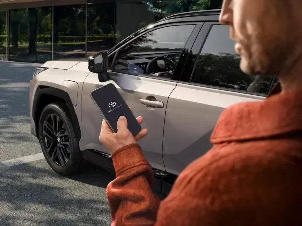 Can Two People Use the Toyota App for the Same Car